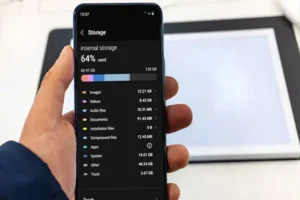 How to Clean Phone Storage